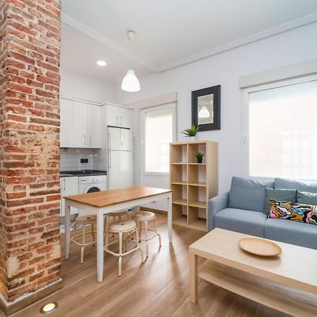 Guestready - Mais Um Tijolo Na Parede Apartment Madrid Bagian luar foto